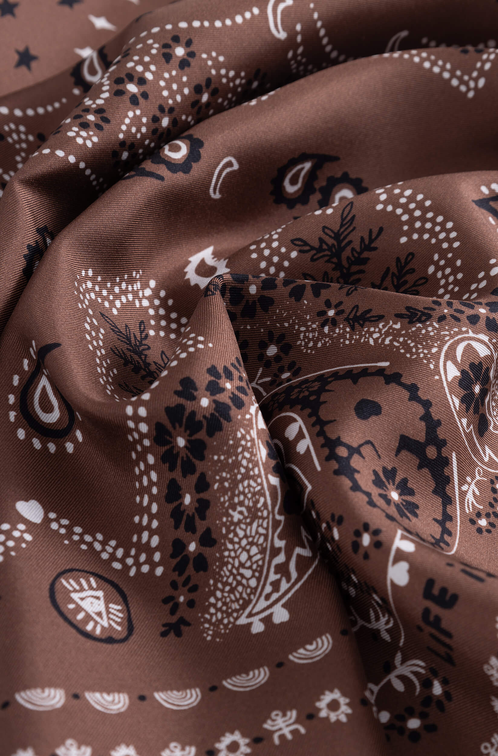 AD 400 - Brown Silk Square