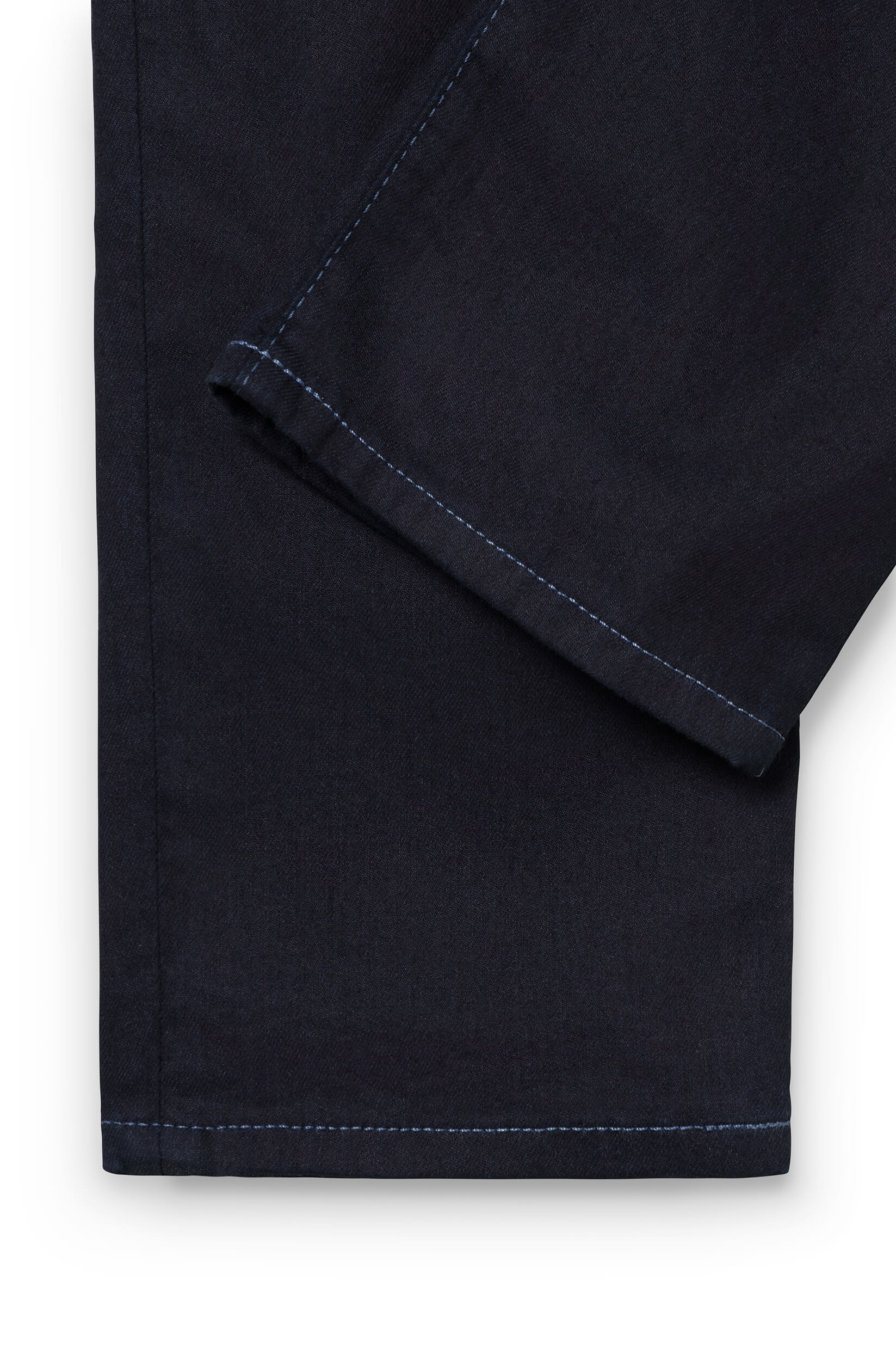 Cheville du jeans brut