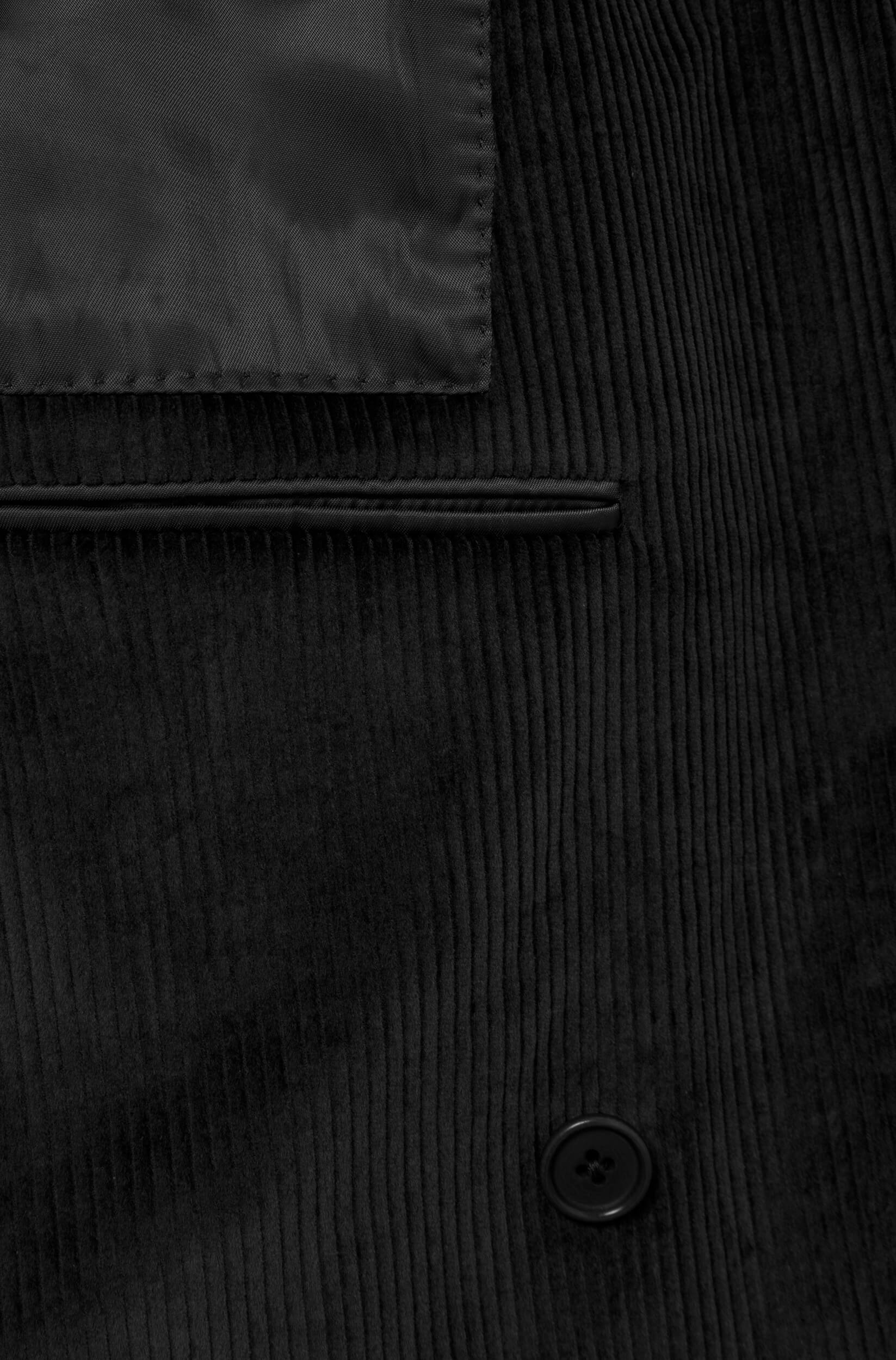 poche intérieure du blazer en velours noir