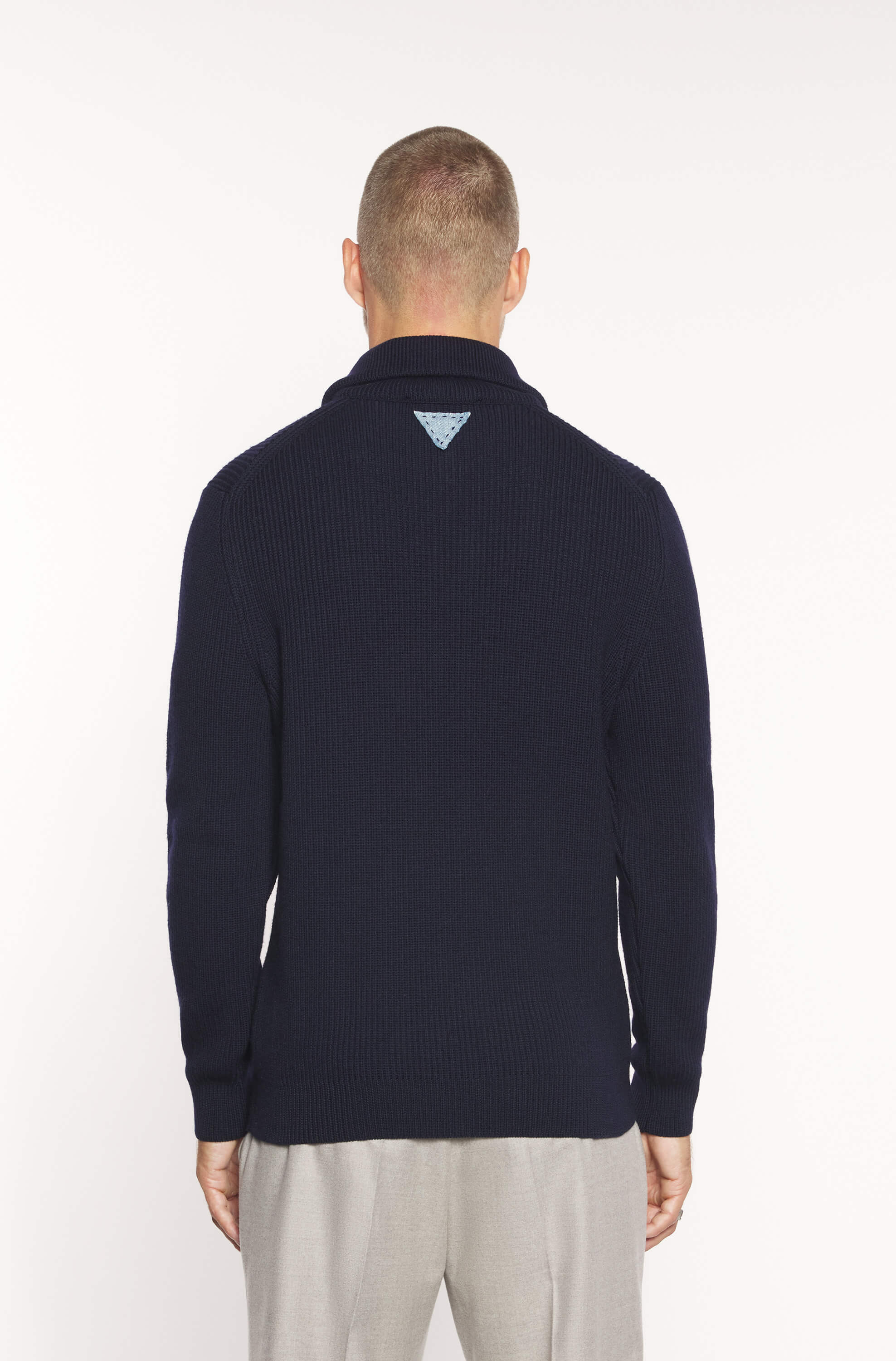 AD 198 - Pull à Col Zippé en laine Bleu Marine